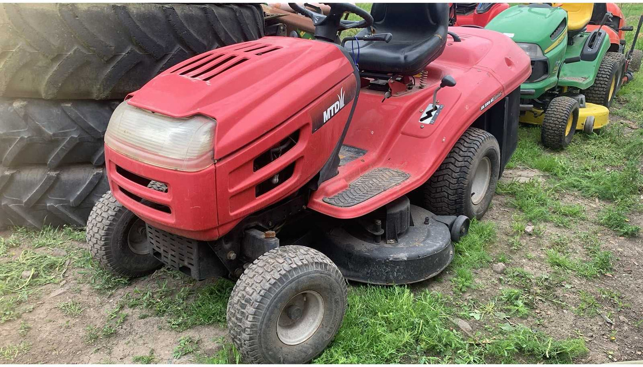 MTD - Mali traktor: slika 1 MTD - Mali traktor: slika 1