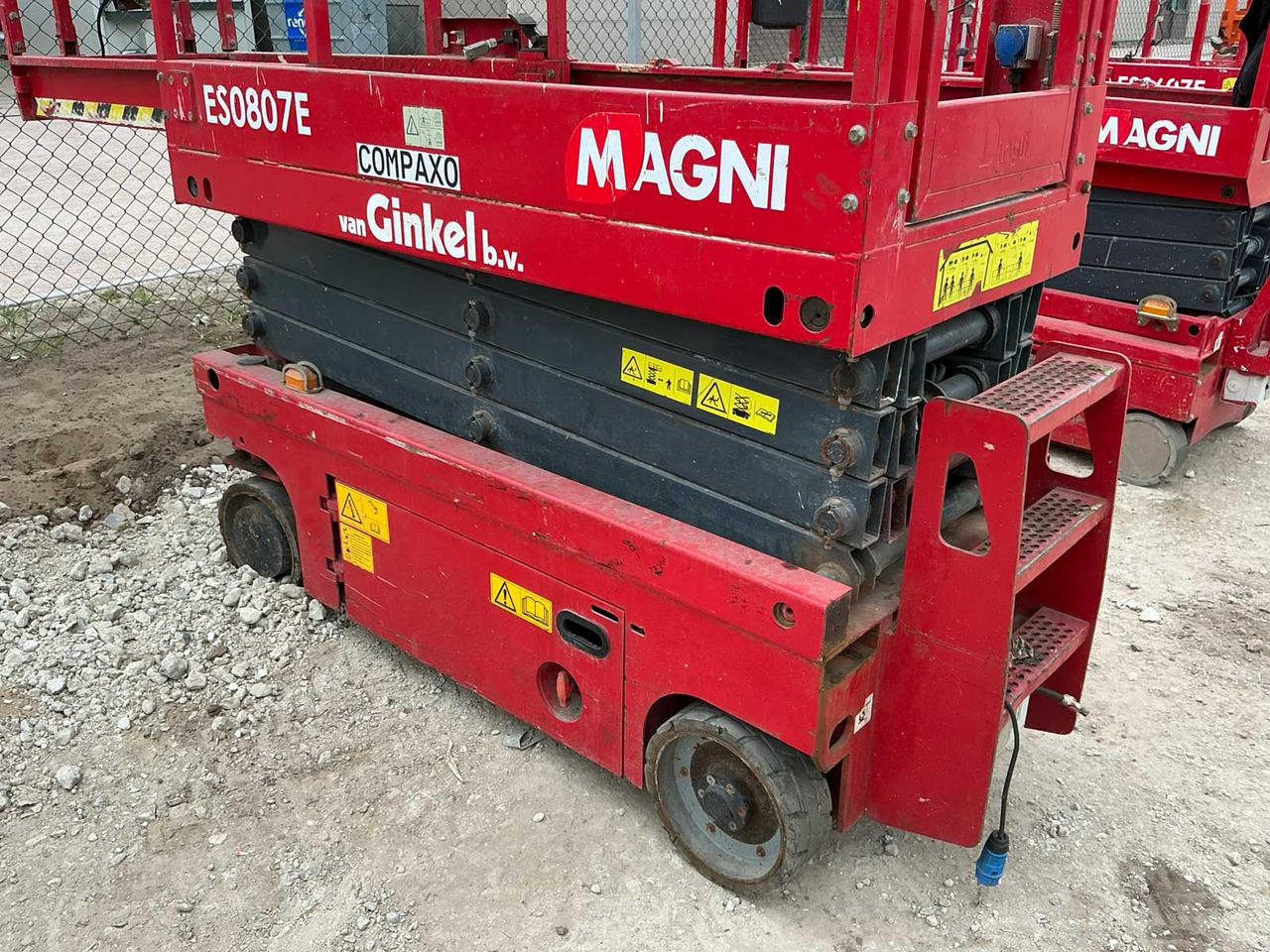 Magni ES0807E - Vazdušna platforma: slika 5 Magni ES0807E - Vazdušna platforma: slika 5
