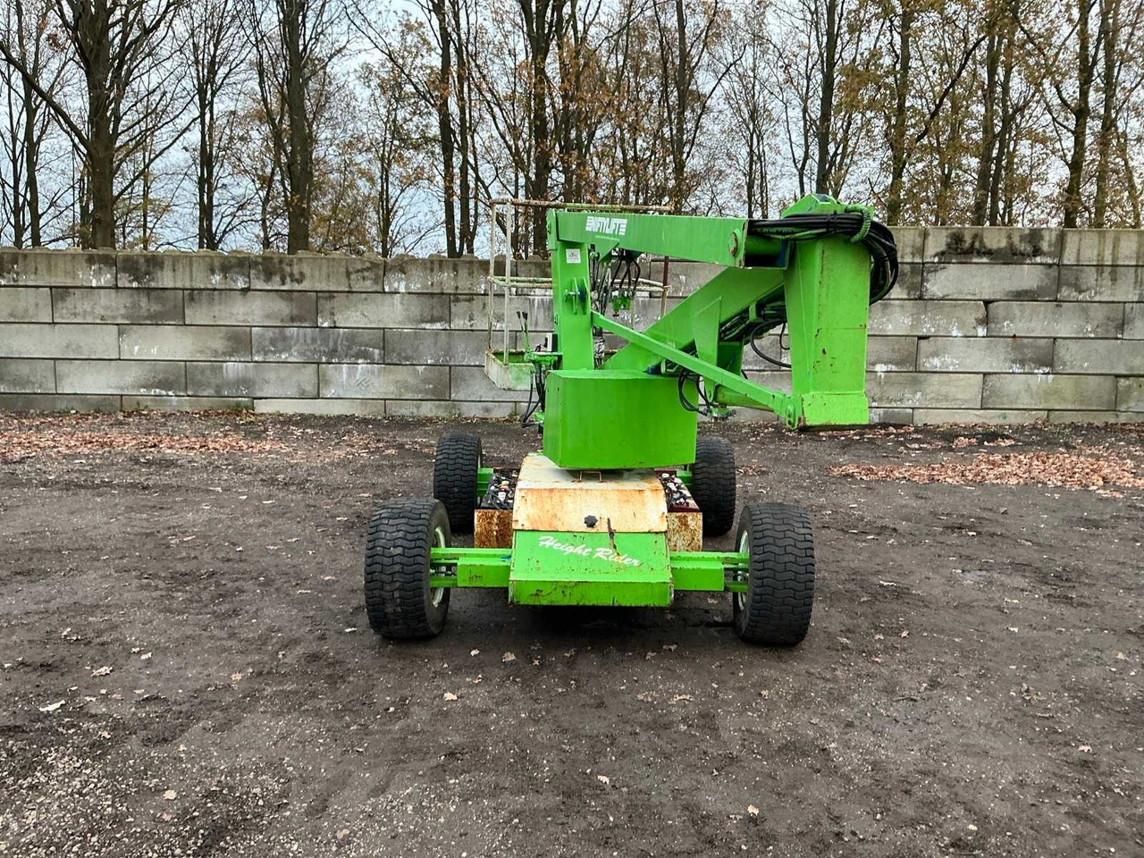 NIFTYLIFT AERIAL PLATFORM DEFECTIVE - Vazdušna platforma: slika 4 NIFTYLIFT AERIAL PLATFORM DEFECTIVE - Vazdušna platforma: slika 4