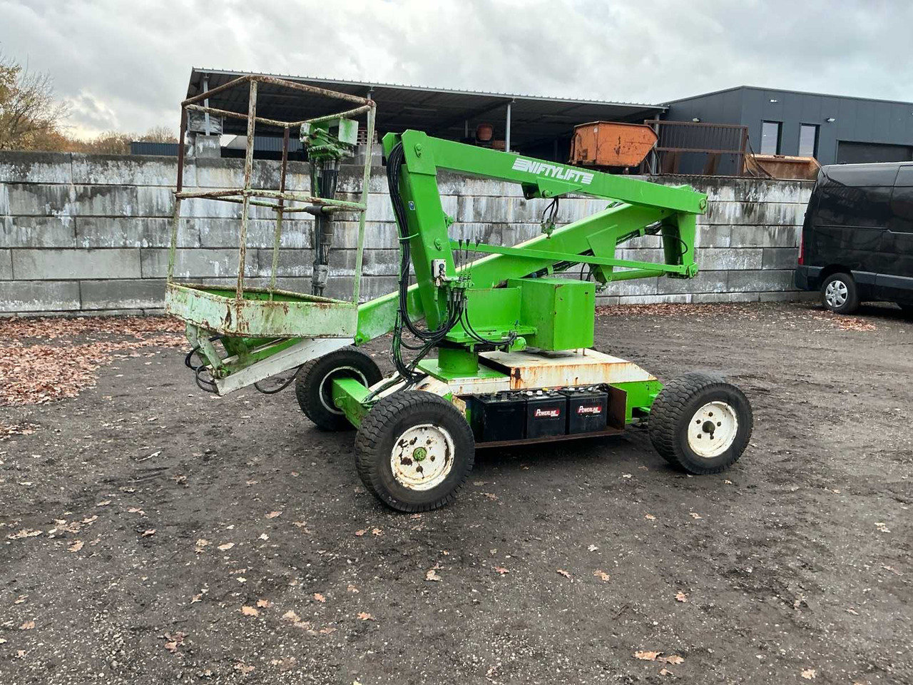 NIFTYLIFT AERIAL PLATFORM DEFECTIVE - Vazdušna platforma: slika 1 NIFTYLIFT AERIAL PLATFORM DEFECTIVE - Vazdušna platforma: slika 1