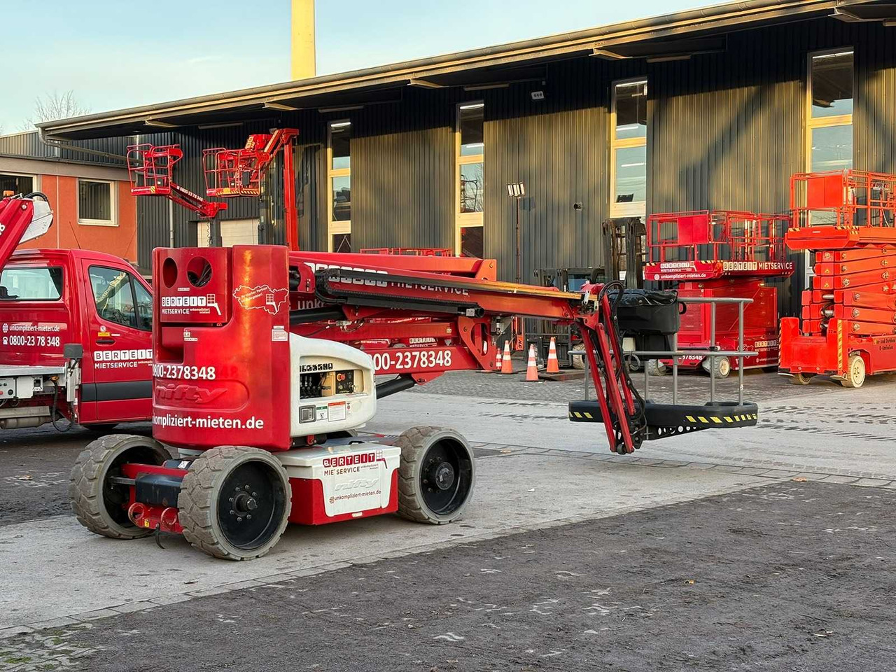 NIFTYLIFT - HR 17 NE SERIES III / MK3 - 2014 - ARTICULATED TELESCOPIC BOOM LIFT - Vazdušna platforma: slika 1 NIFTYLIFT - HR 17 NE SERIES III / MK3 - 2014 - ARTICULATED TELESCOPIC BOOM LIFT - Vazdušna platforma: slika 1