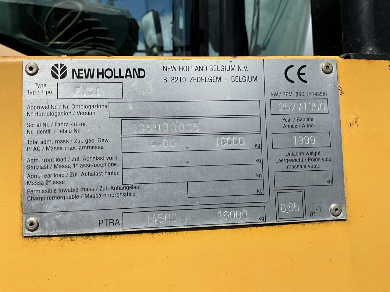 Traktor New Holland FX28: slika 8