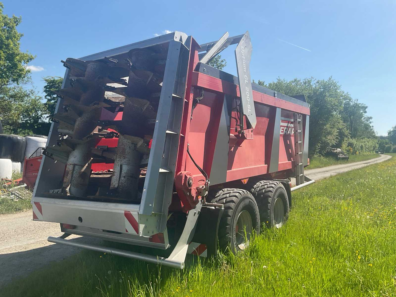 Perard CL200s - Rasipač prirodnog đubirva: slika 5 Perard CL200s - Rasipač prirodnog đubirva: slika 5