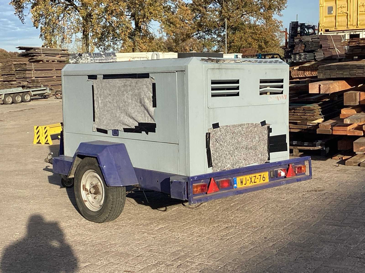 2003 INGERSOLL-RAND W2201 TRAILER WITH COMPRESSOR - Prikolica: slika 4 2003 INGERSOLL-RAND W2201 TRAILER WITH COMPRESSOR - Prikolica: slika 4