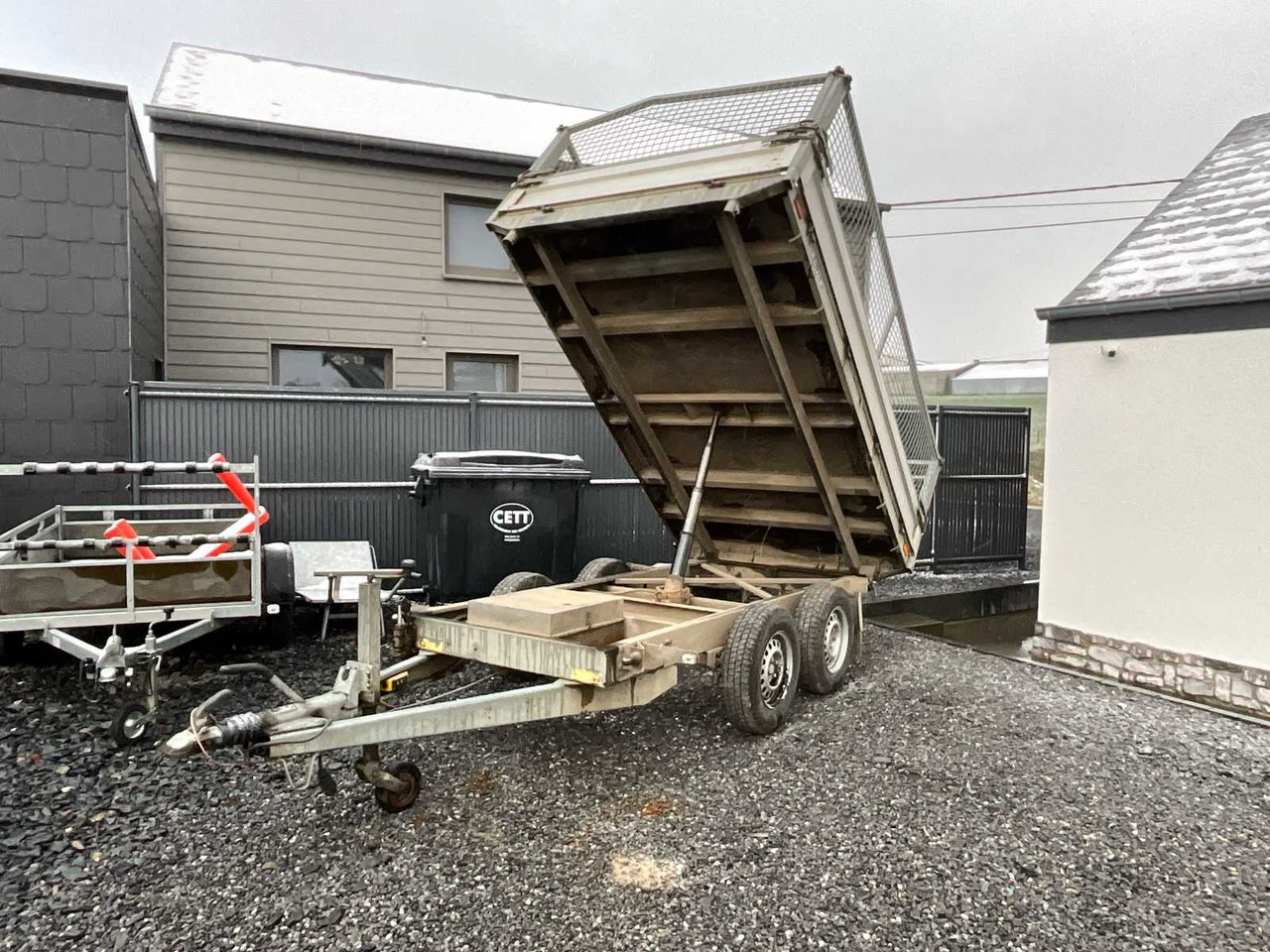 SARIS 3000KG CAR TRAILER - Prikolica: slika 2 SARIS 3000KG CAR TRAILER - Prikolica: slika 2