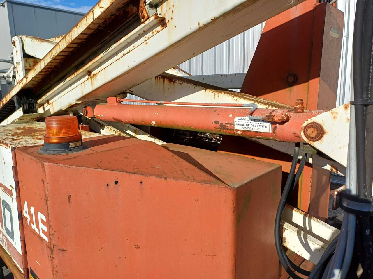 Vazdušna platforma SNORKELIFT UNO 41E 12.4 METER AERIAL PLATFORM: slika 10