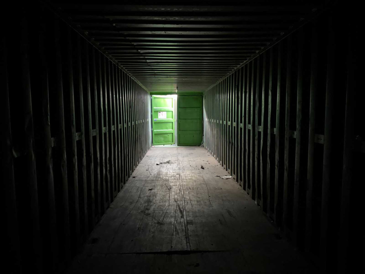 Shipping container 40FT - Brodski kontejner: slika 2 Shipping container 40FT - Brodski kontejner: slika 2