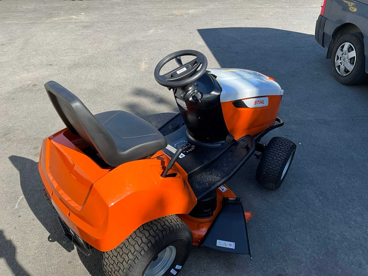 Stihl RT4112 SZ - Baštenska kosačica: slika 5 Stihl RT4112 SZ - Baštenska kosačica: slika 5