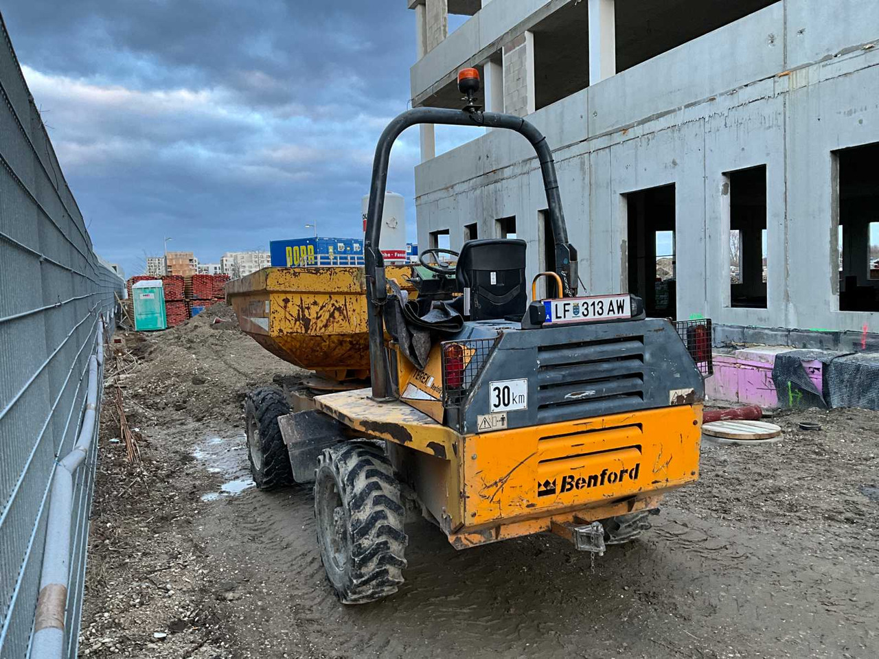 Terex PS5000 - Traktorska prikolica za farmu/ Kiper: slika 5 Terex PS5000 - Traktorska prikolica za farmu/ Kiper: slika 5