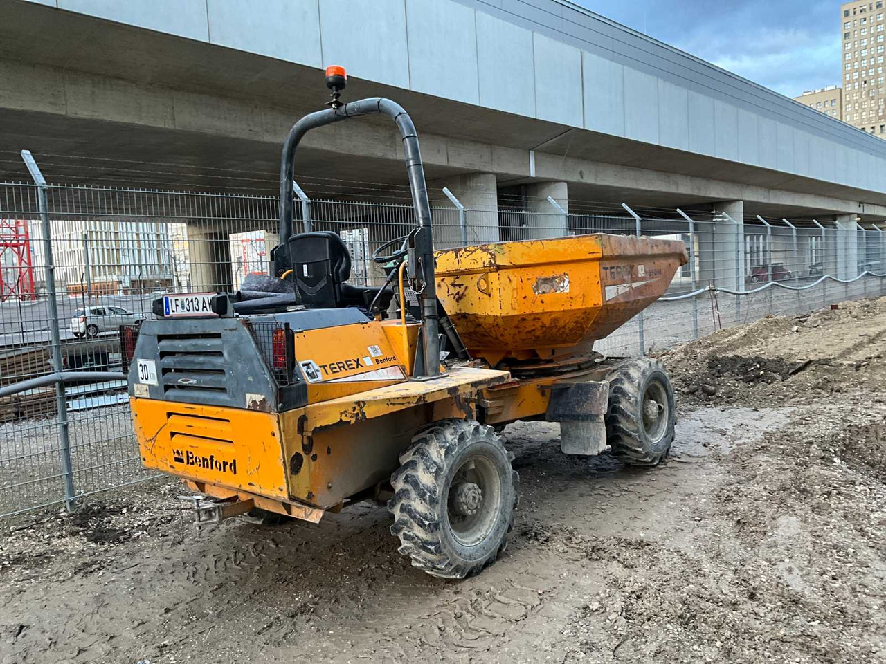 Terex PS5000 - Traktorska prikolica za farmu/ Kiper: slika 3 Terex PS5000 - Traktorska prikolica za farmu/ Kiper: slika 3
