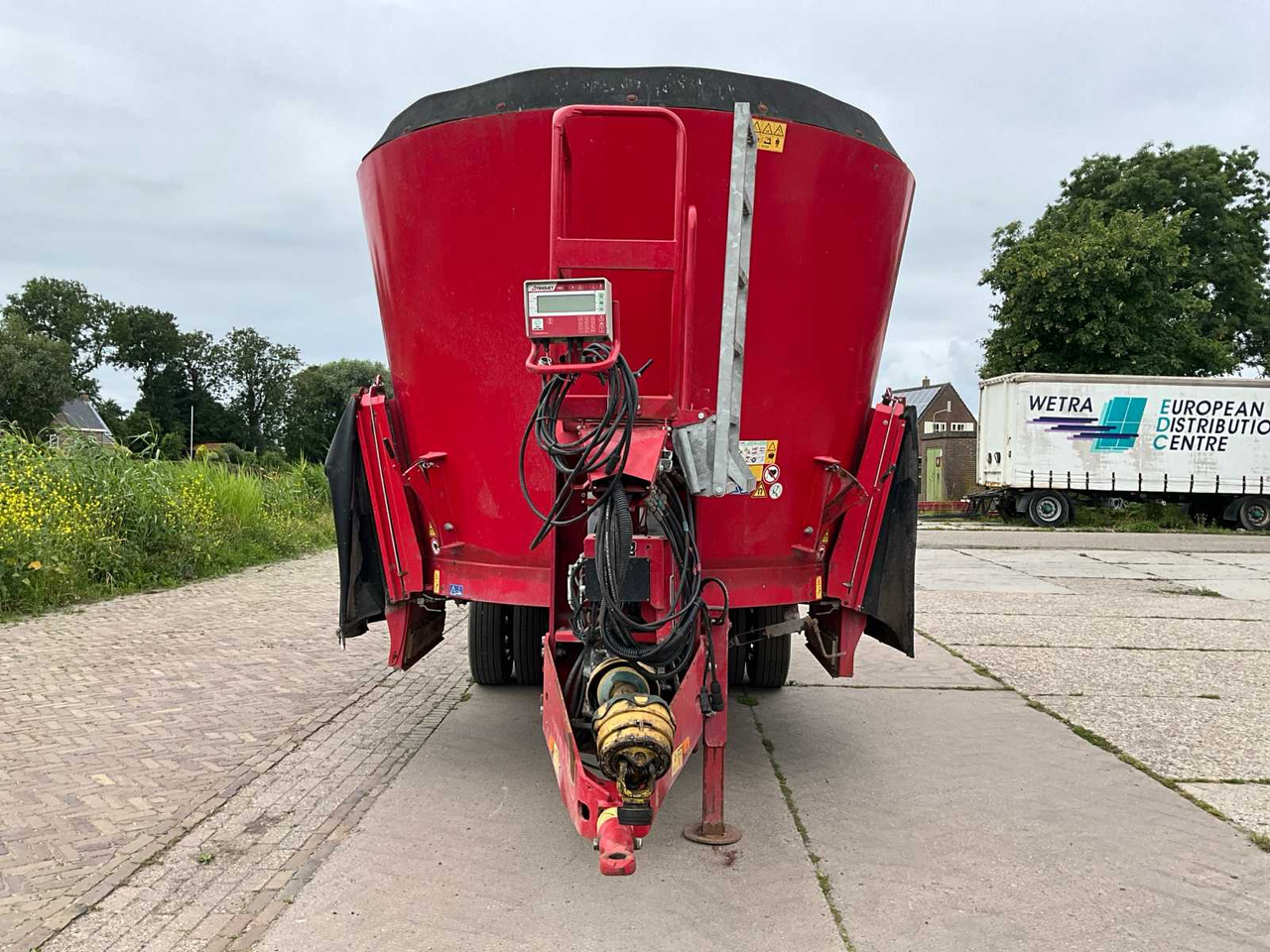 Trioliet Solomix 2-2400L X Range - Prikolica za mešanje stočne hrane: slika 3 Trioliet Solomix 2-2400L X Range - Prikolica za mešanje stočne hrane: slika 3