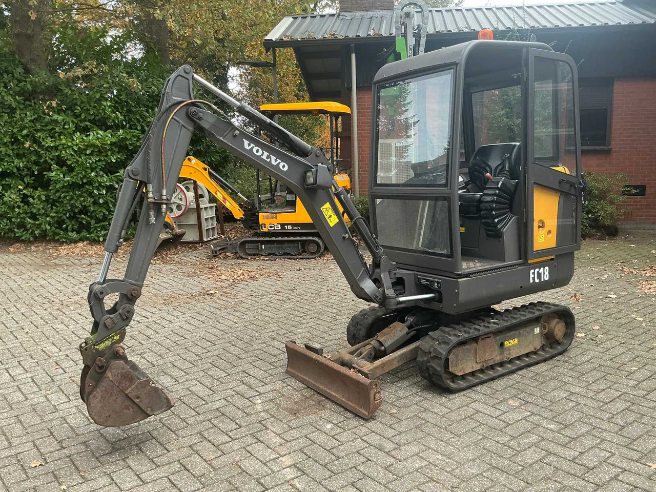Volvo 2015 VOLVO EC-18D MINI EXCAVATOR - Mini bager: slika 1 Volvo 2015 VOLVO EC-18D MINI EXCAVATOR - Mini bager: slika 1