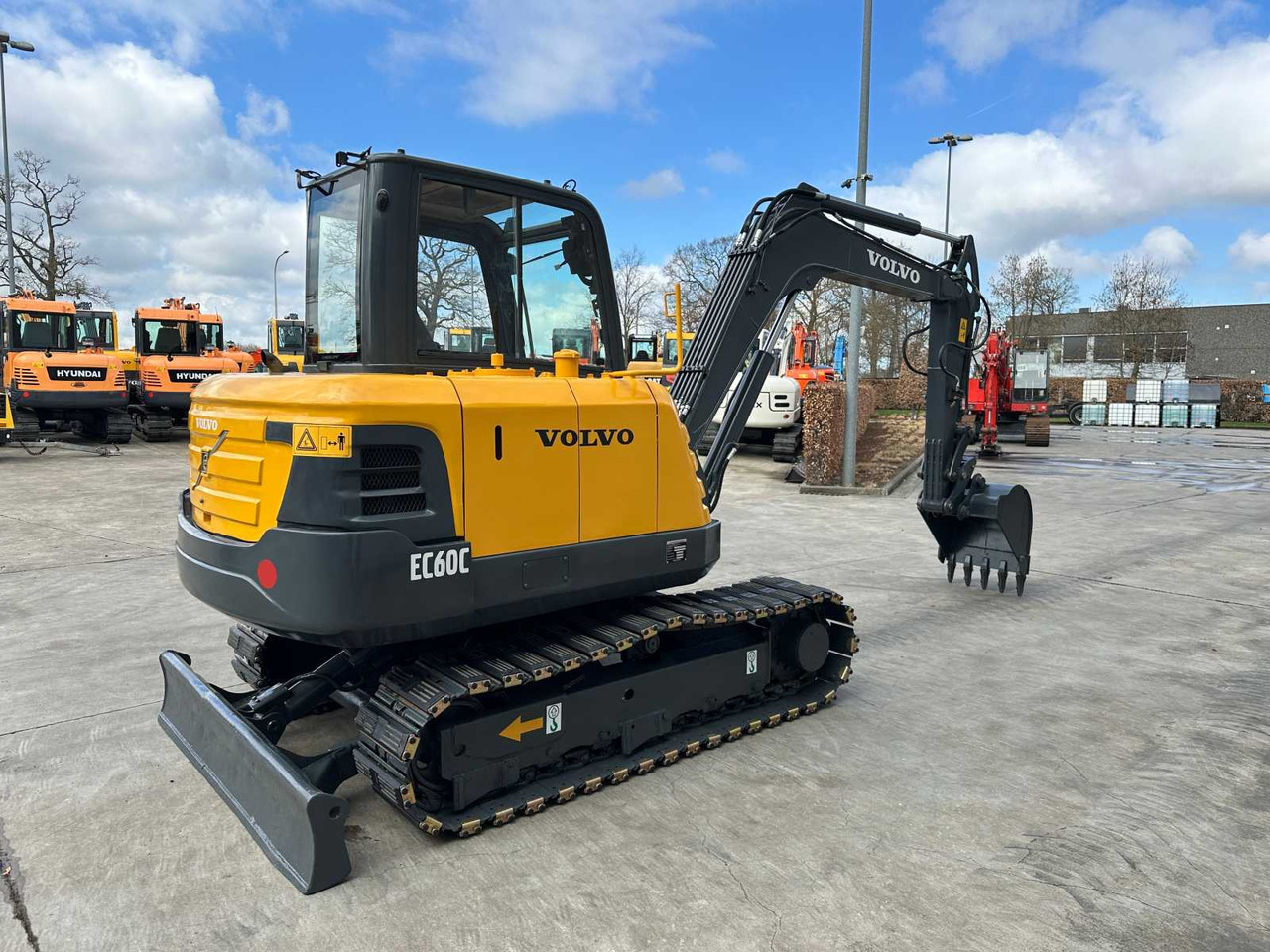 Volvo EC60C - Bager guseničar: slika 4 Volvo EC60C - Bager guseničar: slika 4
