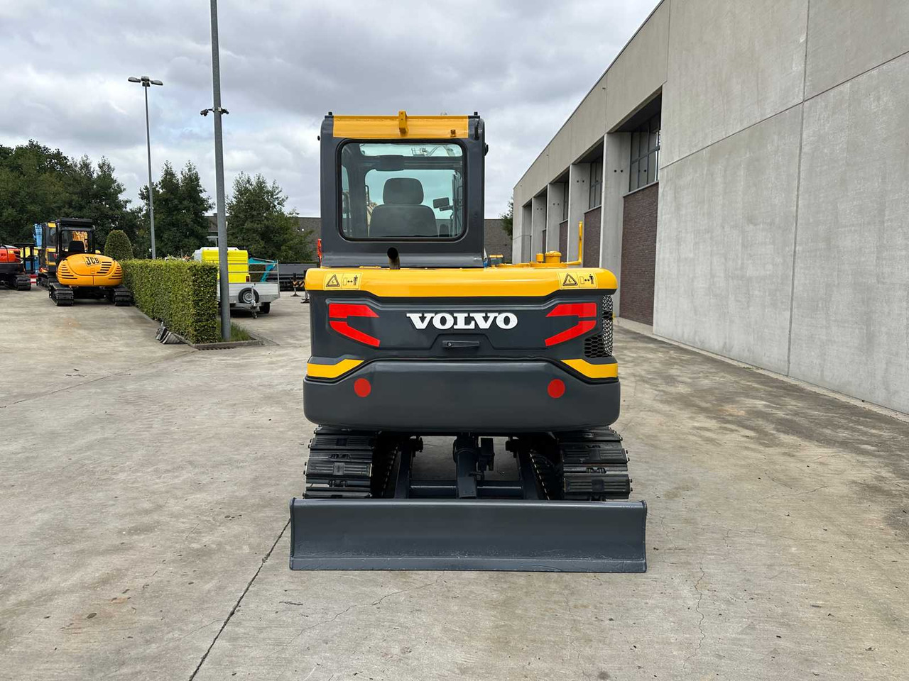 Volvo VOLVO - 2019 - EC55D - MIDI EXCAVATOR - Bager guseničar: slika 5 Volvo VOLVO - 2019 - EC55D - MIDI EXCAVATOR - Bager guseničar: slika 5