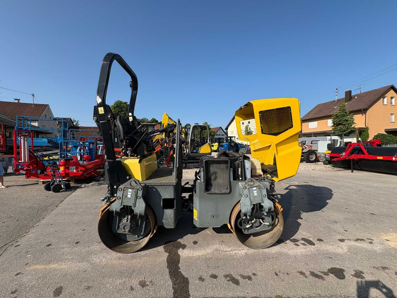 Wacker Neuson Tandemwalze RD 27-120 - Valjak za puteve: slika 4 Wacker Neuson Tandemwalze RD 27-120 - Valjak za puteve: slika 4