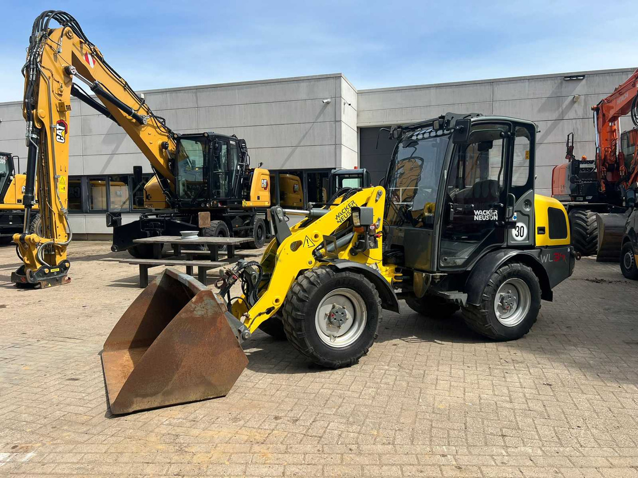Wacker Neuson WL34 - Utovarivač točkaš: slika 1 Wacker Neuson WL34 - Utovarivač točkaš: slika 1