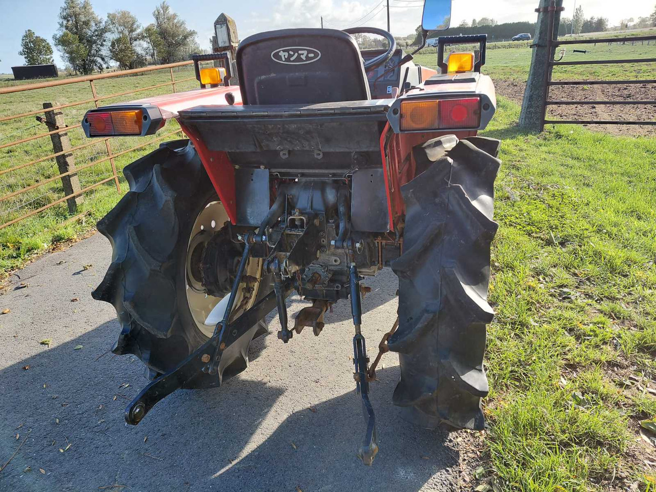 Yanmar F125 - Mali traktor: slika 4 Yanmar F125 - Mali traktor: slika 4