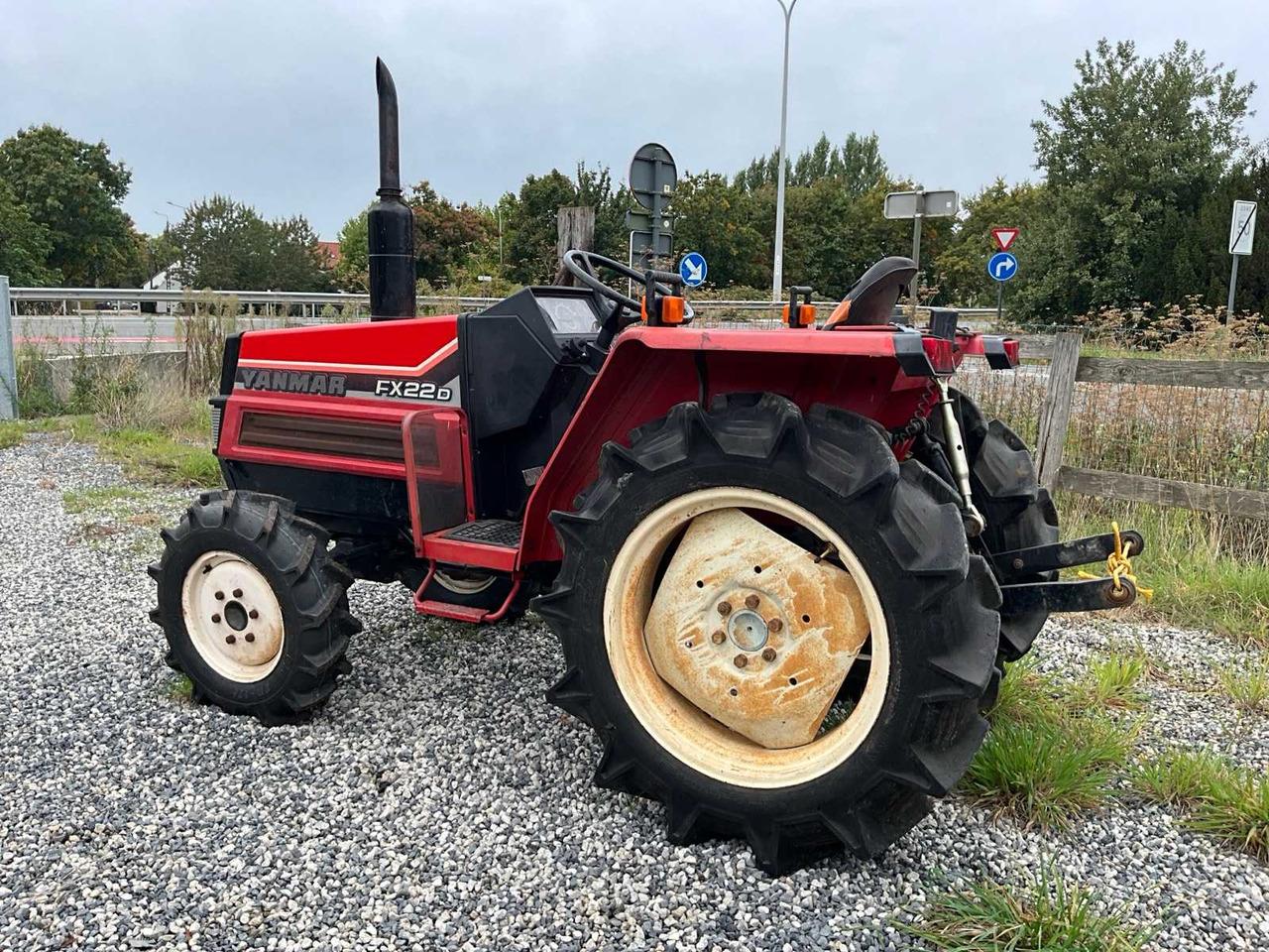 Yanmar FX22D - Traktor: slika 3 Yanmar FX22D - Traktor: slika 3