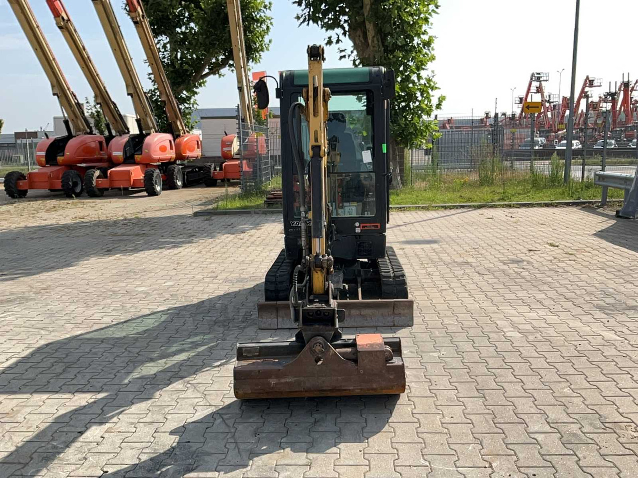 Yanmar SV18 CREX - Bager guseničar: slika 2 Yanmar SV18 CREX - Bager guseničar: slika 2