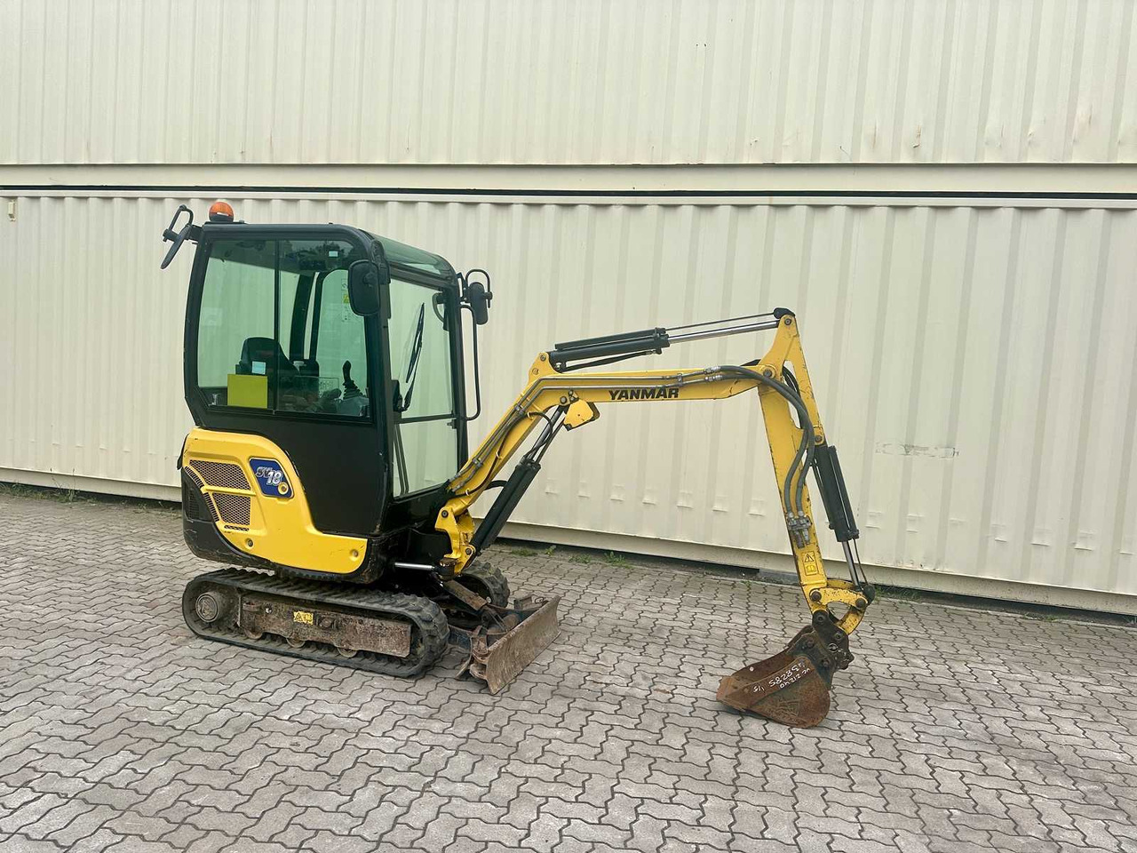 Yanmar SV18 - Mini bager: slika 1 Yanmar SV18 - Mini bager: slika 1