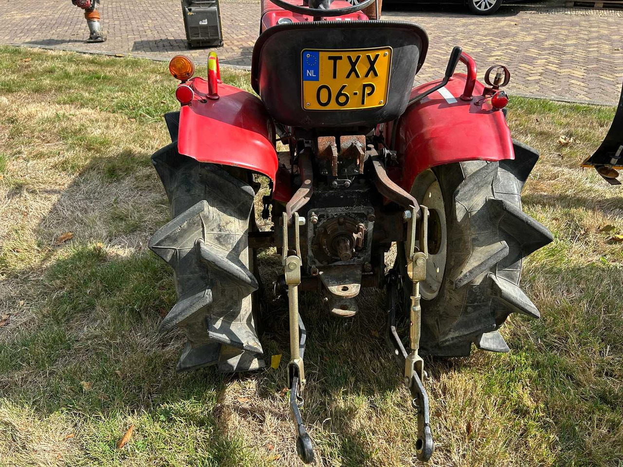 Yanmar YM1300 - Mali traktor: slika 4 Yanmar YM1300 - Mali traktor: slika 4