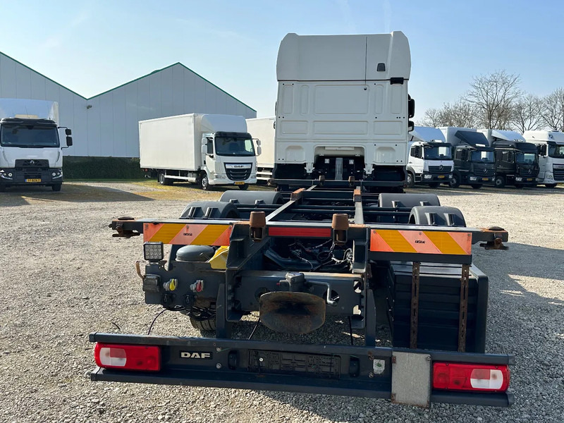 DAF XF 480 XF480.26 FAN. EURO6. 2021. Meesturende achteras!! - Kamion sa golom šasijom i zatvorenom kabinom: slika 4 DAF XF 480 XF480.26 FAN. EURO6. 2021. Meesturende achteras!! - Kamion sa golom šasijom i zatvorenom kabinom: slika 4