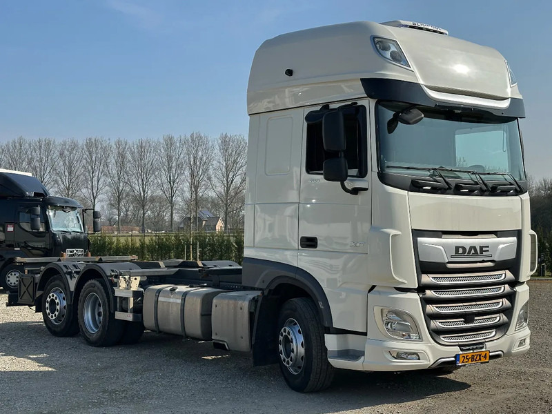 DAF XF 480 XF480.26 FAN. EURO6. 2021. Meesturende achteras!! - Kamion sa golom šasijom i zatvorenom kabinom: slika 2 DAF XF 480 XF480.26 FAN. EURO6. 2021. Meesturende achteras!! - Kamion sa golom šasijom i zatvorenom kabinom: slika 2