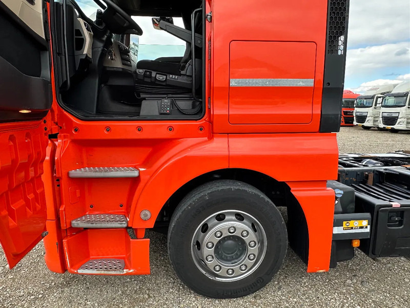 MAN TGX TGX 24.440 - Kamion sa golom šasijom i zatvorenom kabinom: slika 5 MAN TGX TGX 24.440 - Kamion sa golom šasijom i zatvorenom kabinom: slika 5