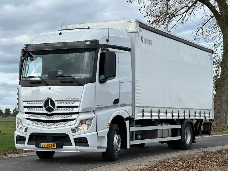 Mercedes-Benz Actros ACTROS 1843L 2022. 183432km Schuifzeil met Laadklep 2000kg - Kamion sa ceradom: slika 1 Mercedes-Benz Actros ACTROS 1843L 2022. 183432km Schuifzeil met Laadklep 2000kg - Kamion sa ceradom: slika 1