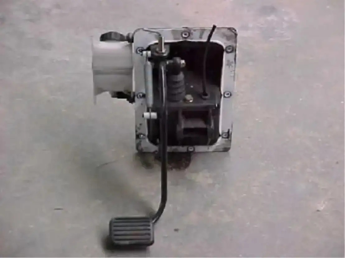 Kvačilo i delovi za Kamion DAF CF Koppelingspedaal+pomp: slika 1