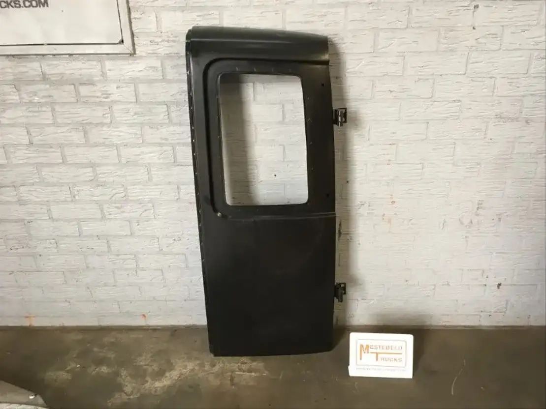 Fiat Portier achterzijde - Vrata i delovi za Dostavno vozilo: slika 1 Fiat Portier achterzijde - Vrata i delovi za Dostavno vozilo: slika 1