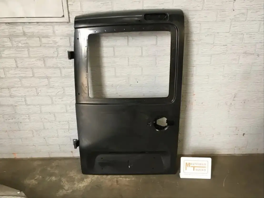 Fiat Portier achterzijde - Vrata i delovi za Dostavno vozilo: slika 1 Fiat Portier achterzijde - Vrata i delovi za Dostavno vozilo: slika 1