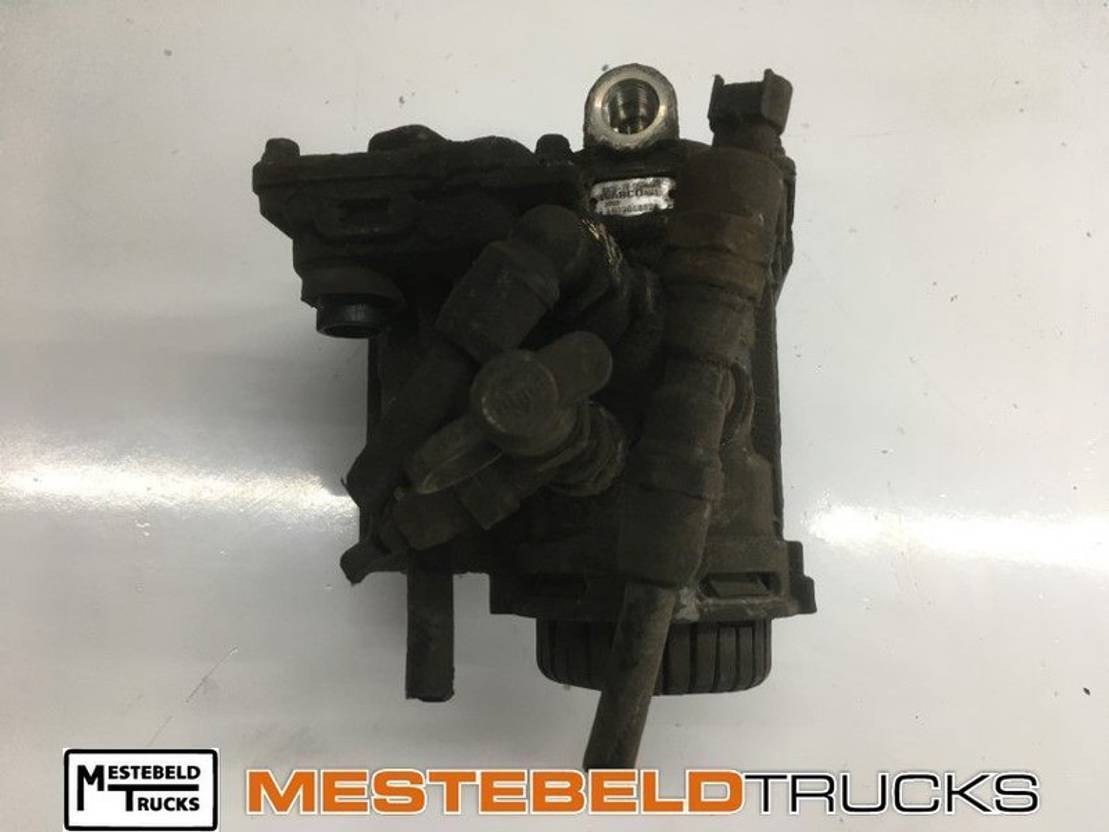 Iveco Aanhangwagenstuurklep - Kočioni ventil za Kamion: slika 1 Iveco Aanhangwagenstuurklep - Kočioni ventil za Kamion: slika 1