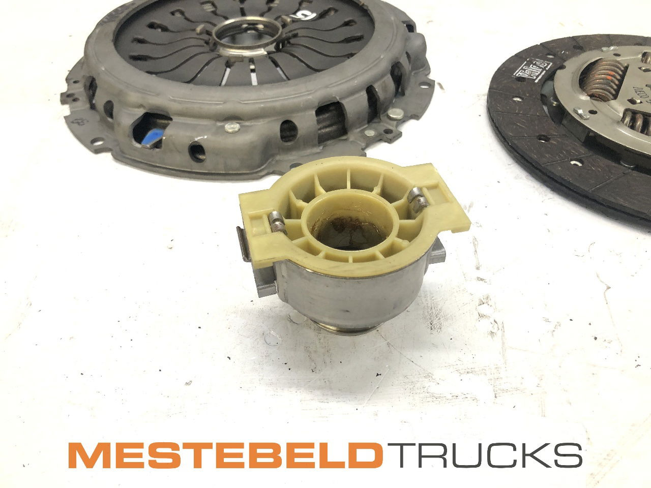 Iveco Koppelingsset - Kvačilo i delovi za Kamion: slika 2 Iveco Koppelingsset - Kvačilo i delovi za Kamion: slika 2