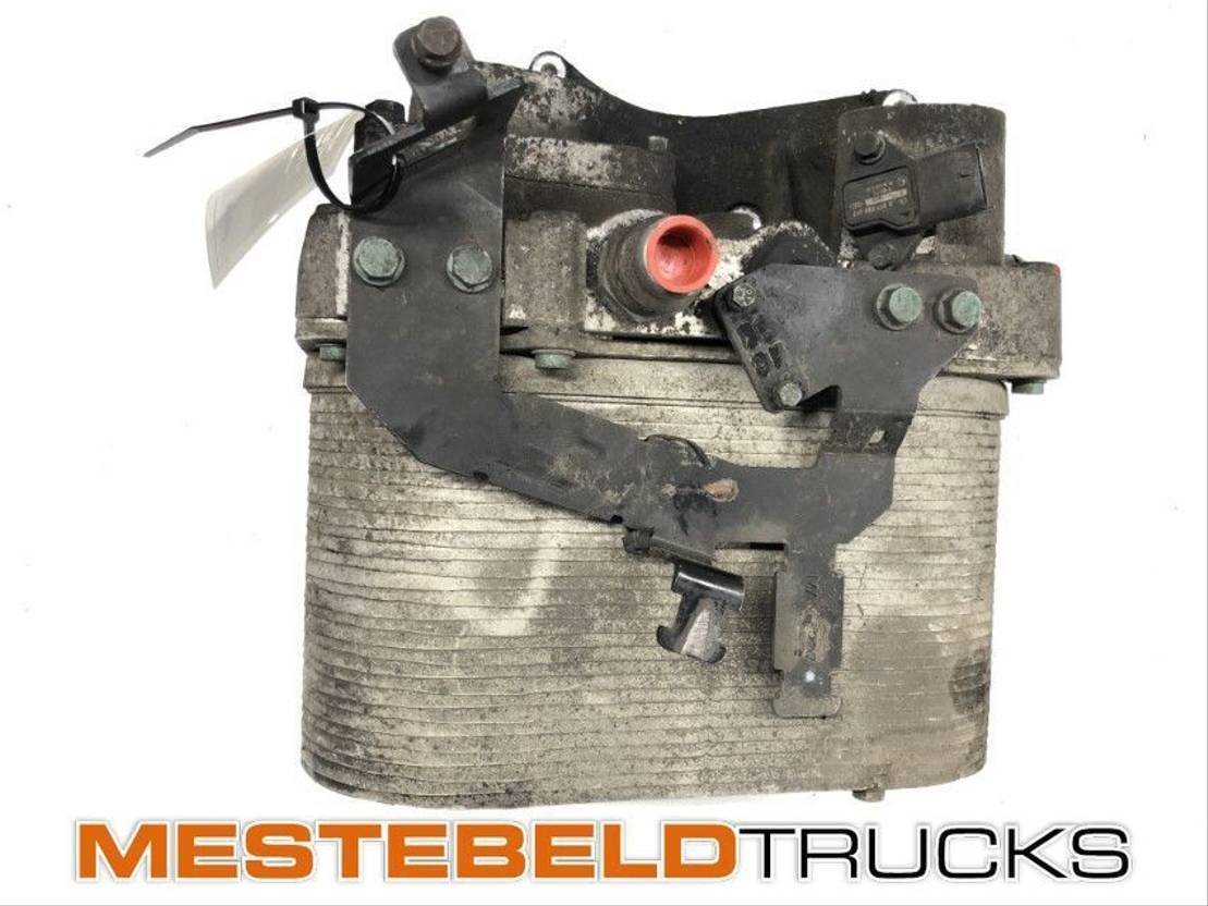 MAN Intercooler - Sistem za hlađenje za Kamion: slika 1 MAN Intercooler - Sistem za hlađenje za Kamion: slika 1