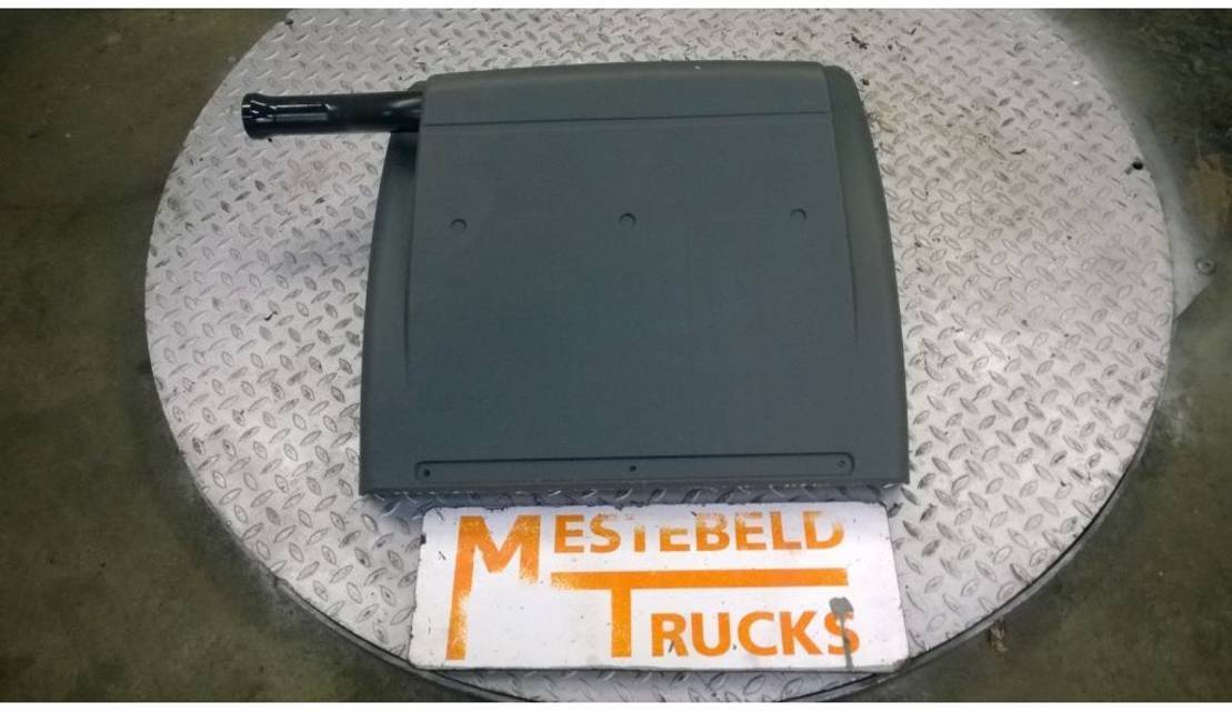 MAN Spatbord rechts achteras TGA - Blatobran za Kamion: slika 1 MAN Spatbord rechts achteras TGA - Blatobran za Kamion: slika 1
