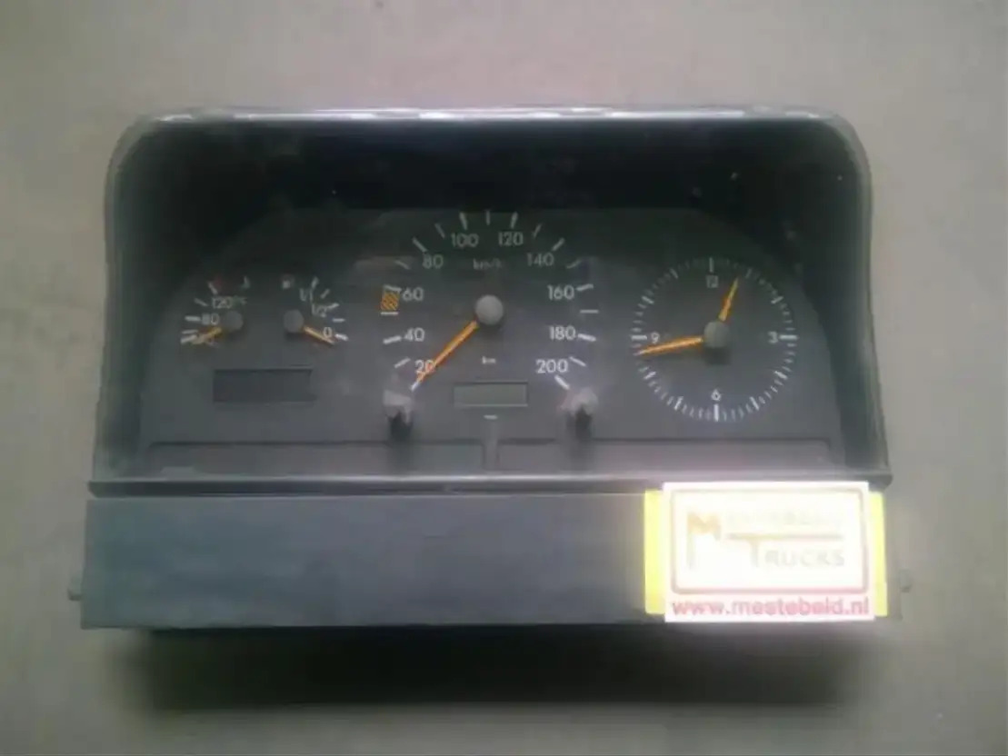 Mercedes-Benz Sprinter 312 Instrumentenpaneel Sprinter 312 - Električni sistem za Kamion: slika 1 Mercedes-Benz Sprinter 312 Instrumentenpaneel Sprinter 312 - Električni sistem za Kamion: slika 1