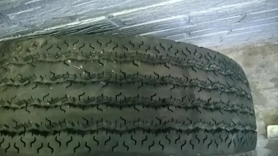 Michelin Band met velg - Guma za Kamion: slika 1 Michelin Band met velg - Guma za Kamion: slika 1