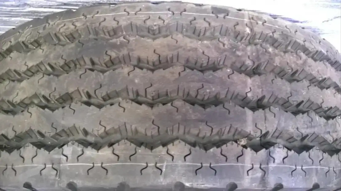 Michelin Band met velg - Guma za Kamion: slika 1 Michelin Band met velg - Guma za Kamion: slika 1