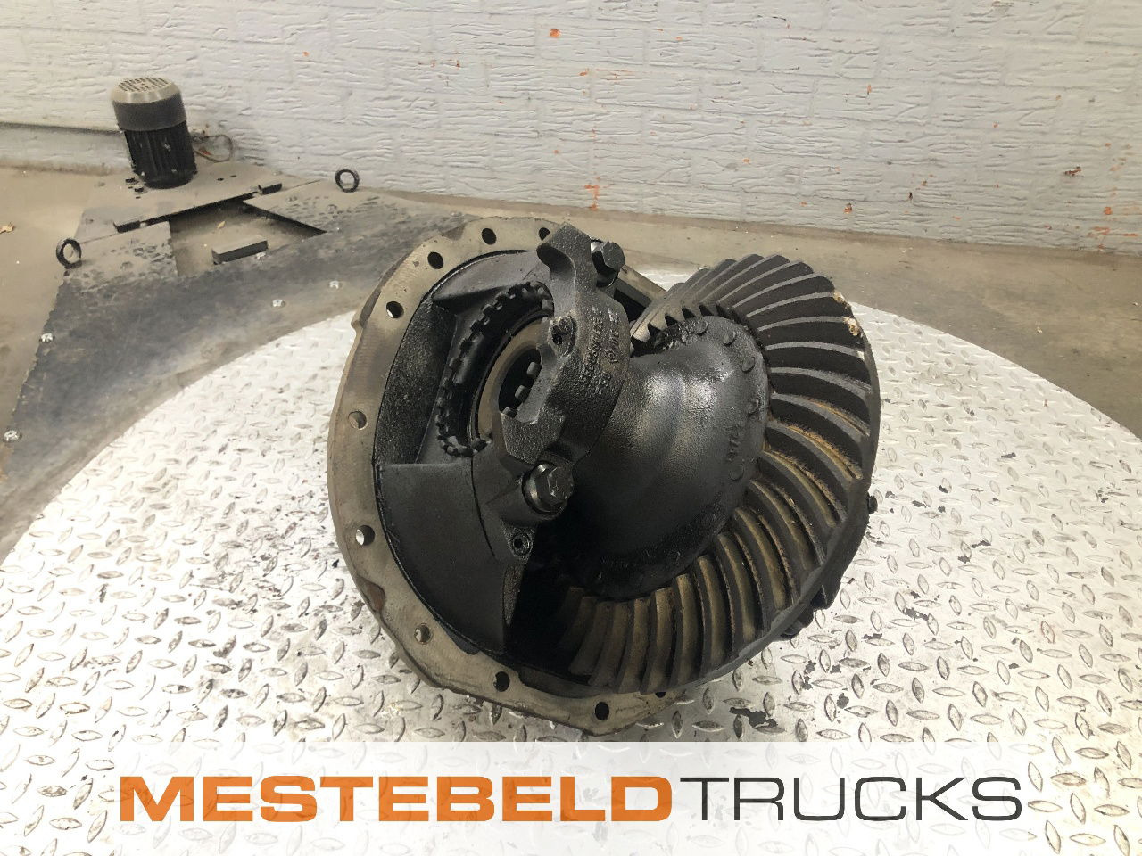 Renault Differentieel P 1370 - Zadnja osovina za Kamion: slika 1 Renault Differentieel P 1370 - Zadnja osovina za Kamion: slika 1