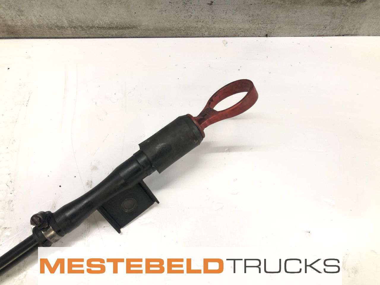 Scania Peilstok met houder DC13 - Motor i delovi za Kamion: slika 3 Scania Peilstok met houder DC13 - Motor i delovi za Kamion: slika 3