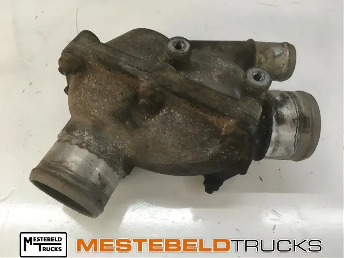 Scania T hermostaathuis  - Motor i delovi za Kamion: slika 1 Scania T hermostaathuis  - Motor i delovi za Kamion: slika 1