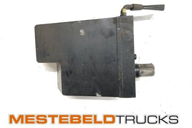 Volvo Cabine kantelpomp - Kabina i enterijer za Kamion: slika 1 Volvo Cabine kantelpomp - Kabina i enterijer za Kamion: slika 1