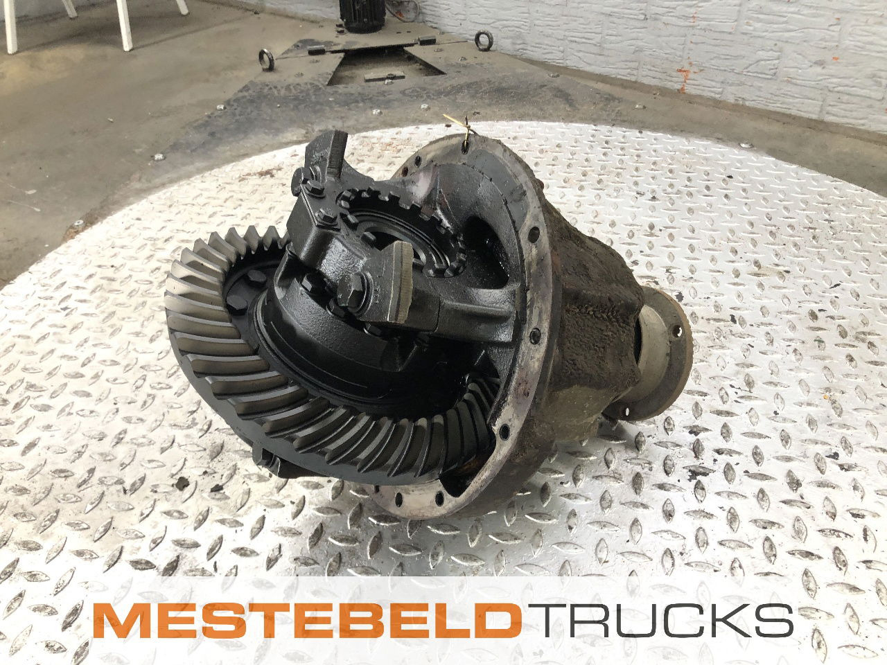 Volvo Differentieel Meritor RS-12 3,73 - Zadnja osovina za Kamion: slika 1 Volvo Differentieel Meritor RS-12 3,73 - Zadnja osovina za Kamion: slika 1