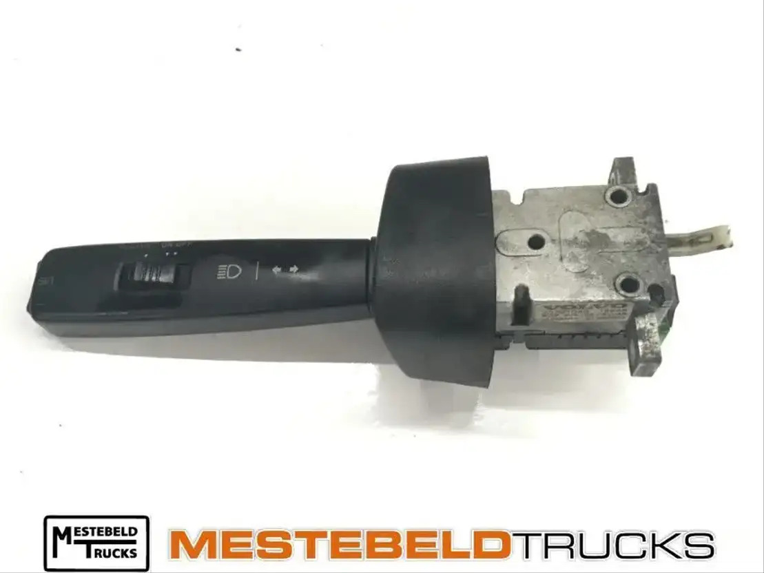 Volvo Stuurschakelaar FM - Električni sistem za Kamion: slika 1 Volvo Stuurschakelaar FM - Električni sistem za Kamion: slika 1