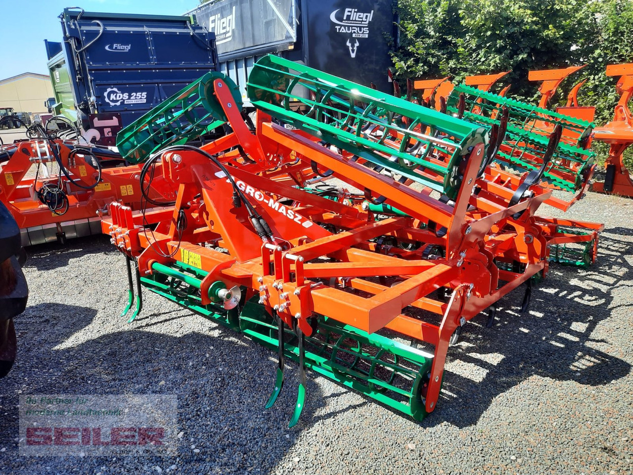 Agro-Masz AU 50 5m - Oprema za obradu zemljišta: slika 2 Agro-Masz AU 50 5m - Oprema za obradu zemljišta: slika 2