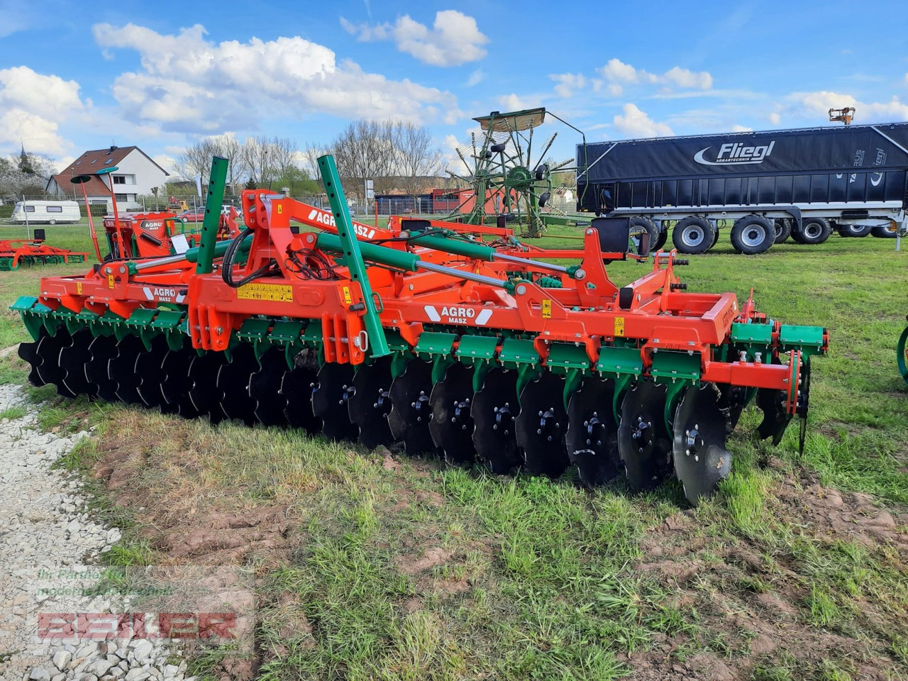 Agro-Masz BTC 50 H Dachring 600 - Tanjirača: slika 2 Agro-Masz BTC 50 H Dachring 600 - Tanjirača: slika 2