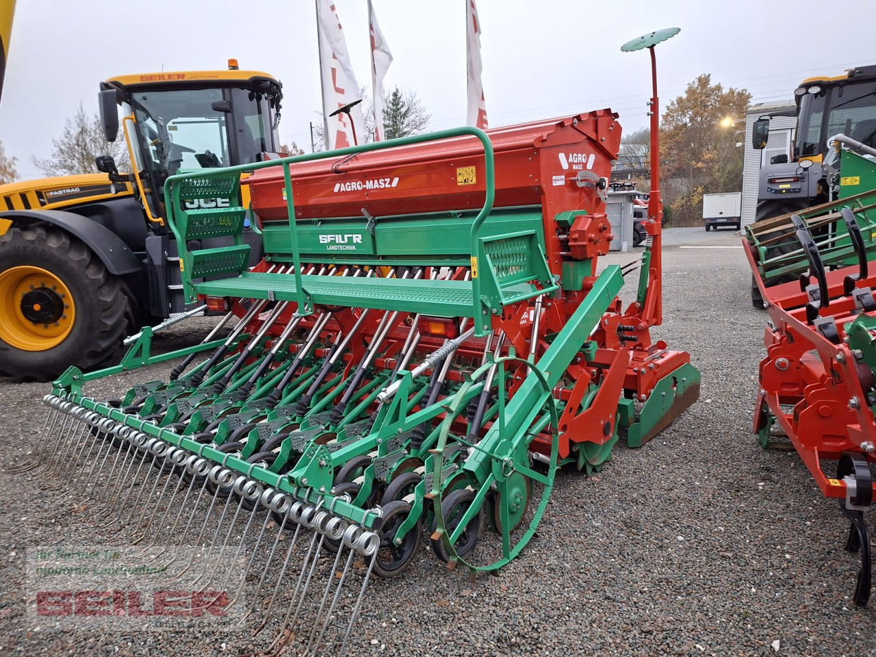 Agro-Masz SN 300 - Kombinovana mašina za setvu: slika 1 Agro-Masz SN 300 - Kombinovana mašina za setvu: slika 1