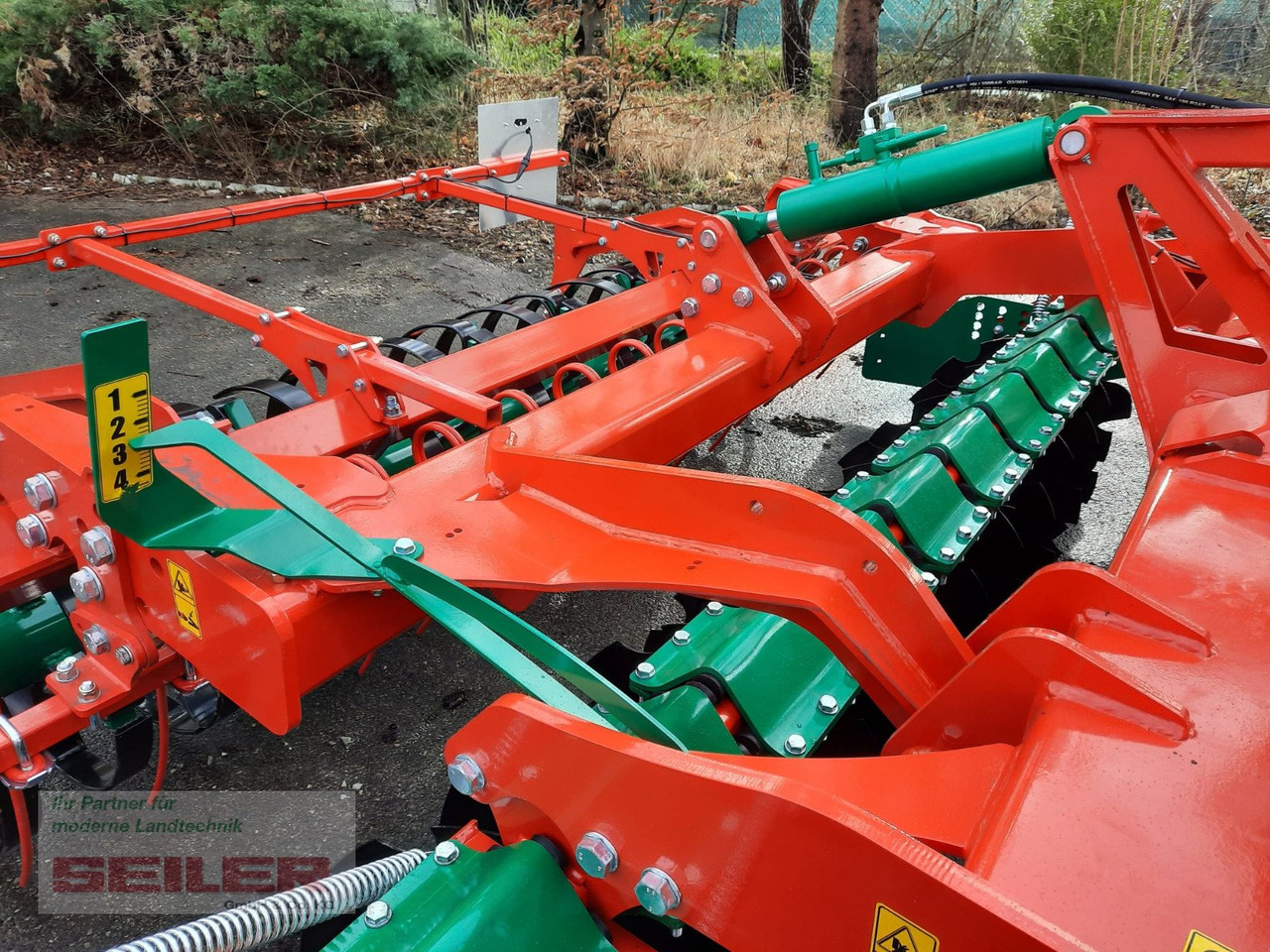 Agro-Masz TROL 30 3m + Dachring 600 - Tanjirača: slika 3 Agro-Masz TROL 30 3m + Dachring 600 - Tanjirača: slika 3