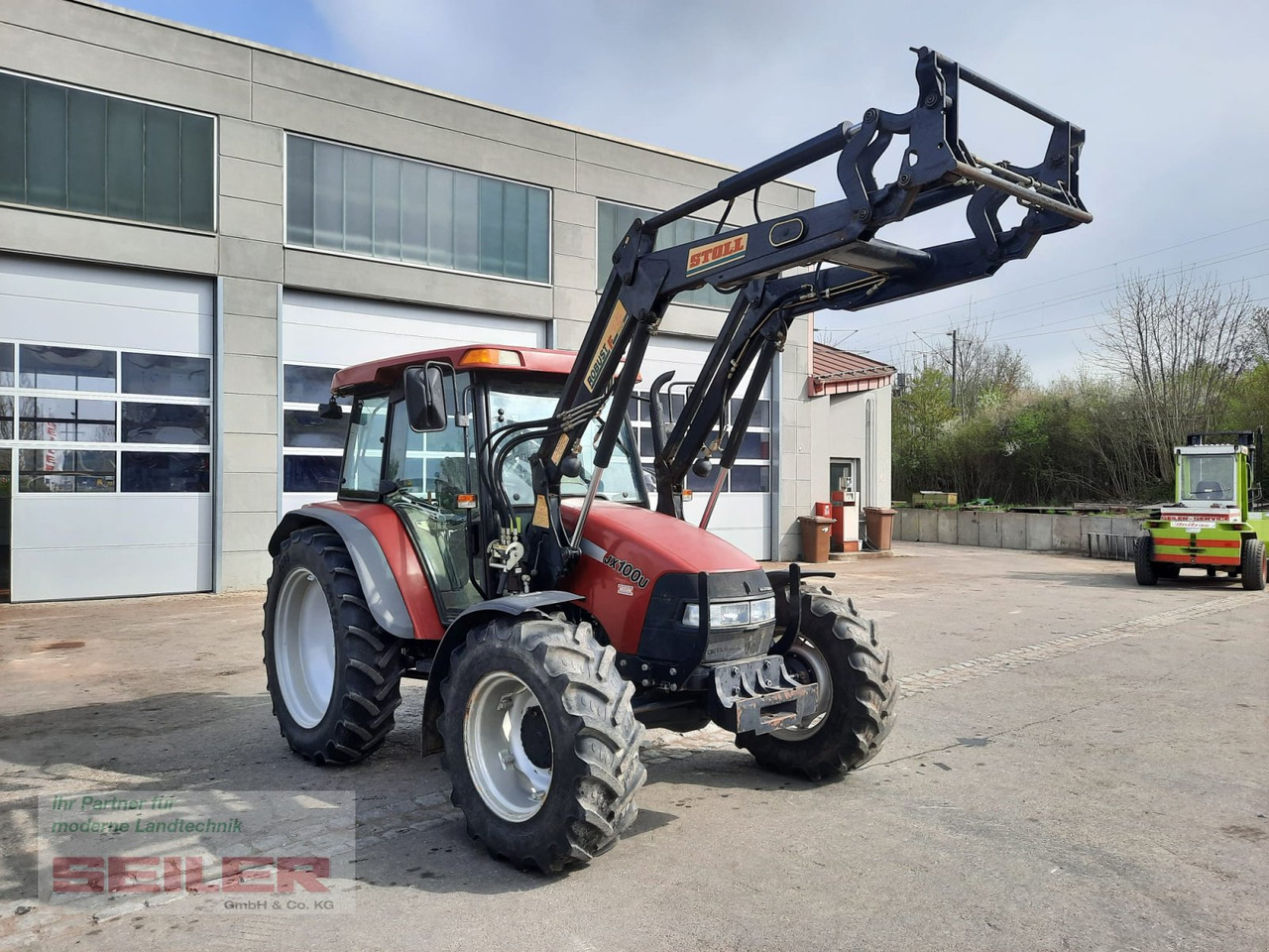Case IH JX 100 U - Traktor: slika 1 Case IH JX 100 U - Traktor: slika 1